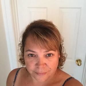 Meet your Posher, Lorraine